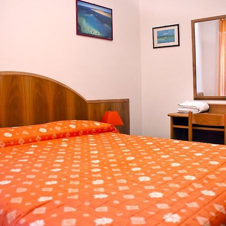 B&B Il Colle Serra San Quirico Eksteriør billede